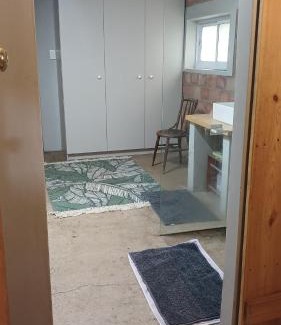 Port Elizabeth House | No Eight Guesthouse