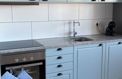 Praia da Rocha Apartment | No More Snow, 300 m From the Beach Praia Da Rocha, King Size Bed, Fast Wi-fi