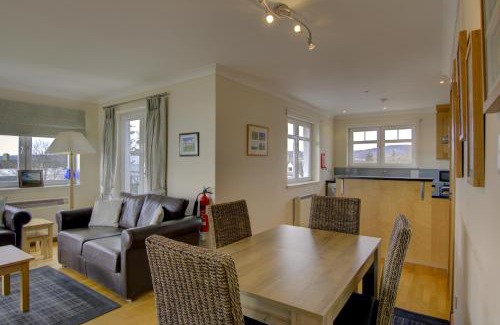 Brora Apartment | No17 The Links Apartment, Brora