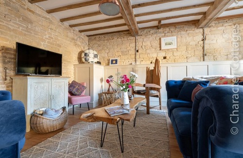 Blockley Apartment | No4 The Old Coach House is a luxurious retreat in scenic Blockley