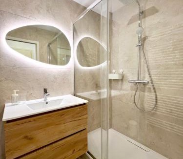 Joinville-le-Pont Apartment | NOA - Appartement familial très proche Paris et Vincennes - Parking free