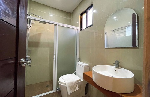 Dauis Hotel | Noah's Ark Hotel Powered by Cocotel