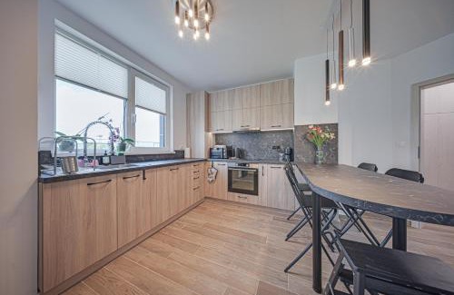 Sofia Apartment | NOAR - Free parking - Metro access