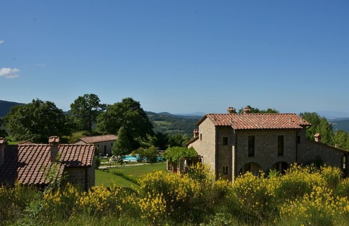 Roccalbegna Apartment | Nocciola, Poderone, Roccalbegna, Grosseto and Maremma