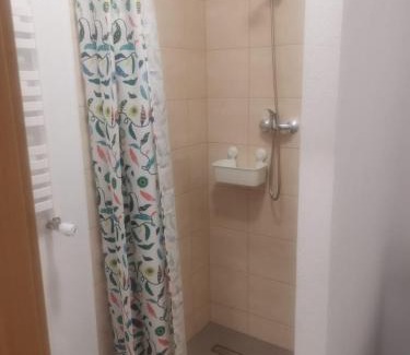 Ustrzyki Dolne Hotel | Noclegi Helvet