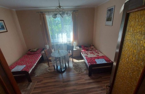 Dukla House | Noclegi Teodorówka