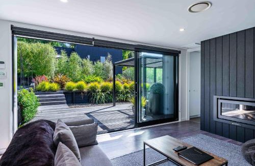 Wanaka House | Noir South Retreat