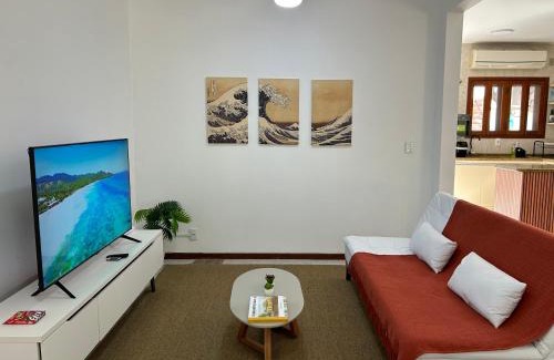 Florianopolis Apartment | Nomad Mole - Praia Mole Beachfront Condo