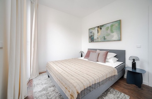 Bonfim Apartment | Nomad's Fine Arts Collection - Balcony & View 1