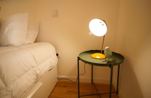 Bonfim Apartment | Nomad's Netto & Subway Sunny Balcony
