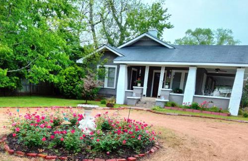 Ruston Bed & Breakfast | Nonies