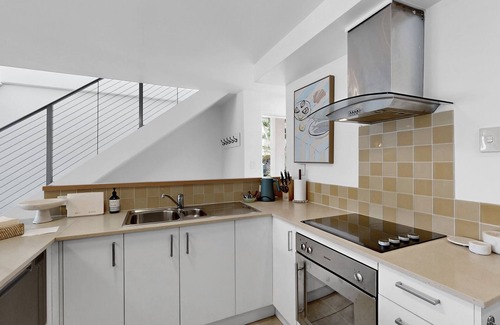 Noosa Heads Apartment | Noosa Sound, waterfront, amazing value
