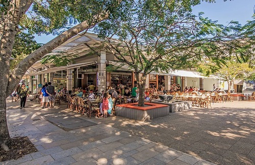 Noosa Heads Apartment | Noosa Sound, waterfront, value for money
