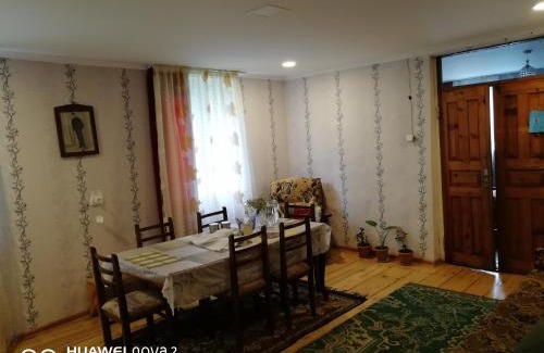 Lalkhori House | Nora's guesthouse