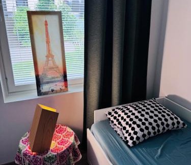 Lantinen District Apartment | Nordic Green Stay-Stylish 2BR