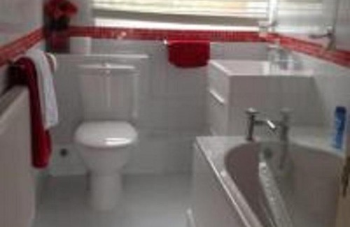 Bacton Apartment | "Norfolk" Next to the Beach and Sea