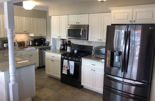 Normandy Beach House | NORMANDY BEACH - LAVALLETTE - JERSEY SHORE - ON BAY WITH PRIVATE BEACH & DOCK
