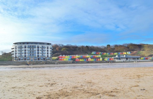 Scarborough Cottage | North Bay Sands Apartment 2- UK2630