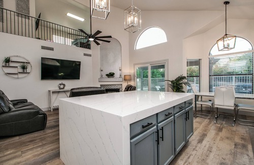 Desert Shires House | North Scottsdale 4 Bdrm w/Pool and Game Room! Free Pool Heating!