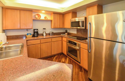 Princeville Resort | North Shore Beauty! 2B with Kitchen in Resort near Hanalei