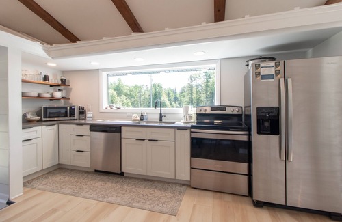 Two Harbors Cabin | North Shore Gateway | A Luxurious Cabin Retreat