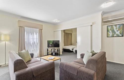 Northbridge Apartment | Northbridge Prime Location*2BR