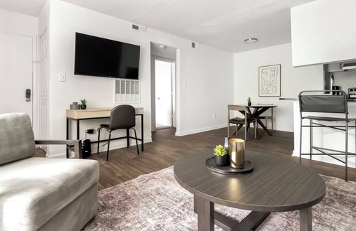 Winston - Salem Apartment | NorthcliffeForest 2BD 1