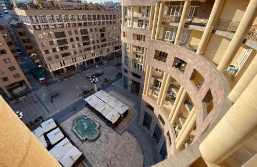 Kentron Apartment | Northern Avenue 2 Bedroom Modern apartment With Open Balcony HH582