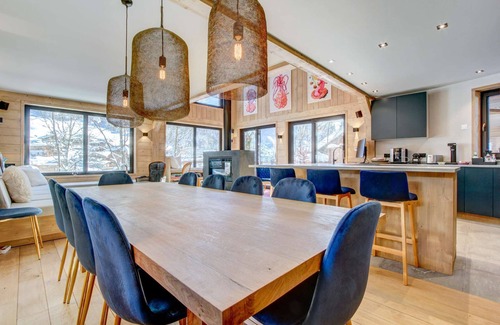 Morzine Ski Chalet | Nosefosa - Stunning new chalet with inside swimming pool