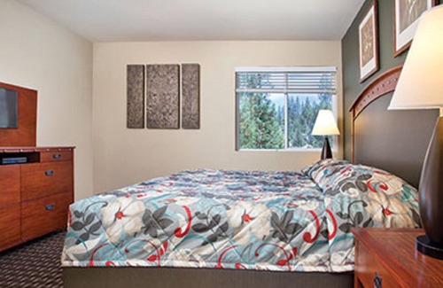Bass Lake Resort | Not enough time for SO many outdoor activities !