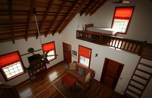 Caye Caulker House | Not your ordinary house with a pool! 3 Bdrm + Loft, 2 Bath Home