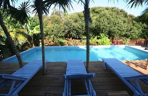 Caye Caulker House | Not your ordinary house with a pool! 3 Bdrm + Loft, 2 Bath Home