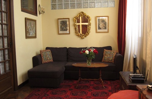 Notre Dame Condo | Notre Dame Historic 2Bedrooms/2Bathrooms, Calm comfort, Wifi, A/C