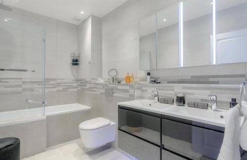 Lancaster Gate Apartment | Notting Hill & Hyde Park EXCLUSIVE WEST-END SERENE DESIGNER FAMILY HOME 5Bed4bath