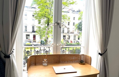 Westbourne Apartment | Notting Hill Luxury 2-4br/2 Roof Terraces