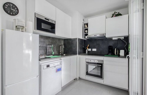 Le Lavandou Apartment | Nouvelle Ère - Appt à moins d’un km de la plage