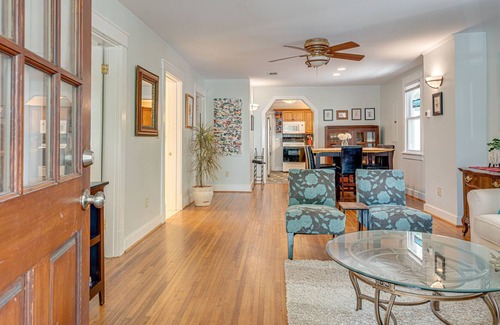South Nashville Cottage | Now 30% Off! - The Funky Little Art House