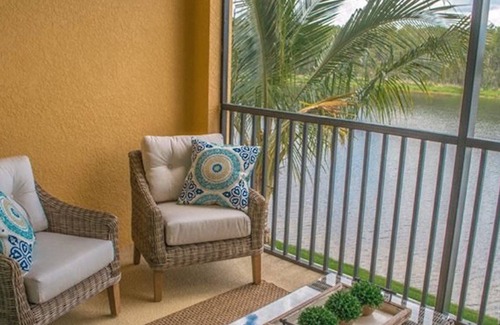 Naples Condo | 🎉NOW AVAILABLE FOR 2026🎉 IMMACULATE LUXURY CONDO - TREVISO BAY, NAPLES