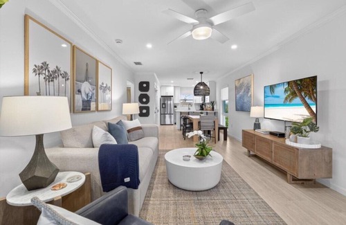 Sanibel Condo | Now Available – Seashells of Sanibel Unit 36 on West Gulf Drive with Beach Acces