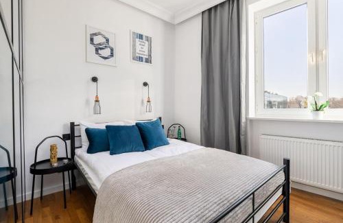 Nowe Miasto Apartment | Nowiniarska 8 by Noclegi Renters