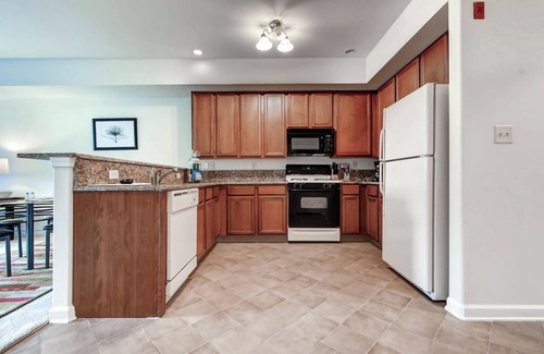 Princeton Meadows Apartment | nr Princeton University & Easy New York Access! nr Princeton Junction