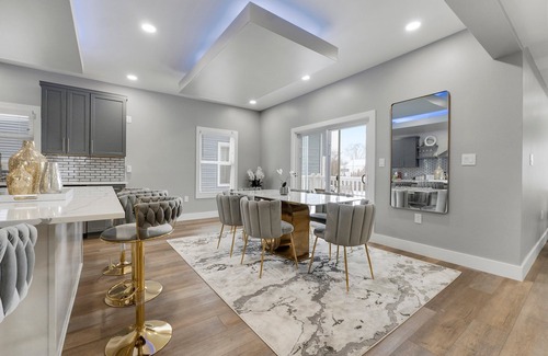 West Central Condo | nStylish Downtown Fort Wayne 3BR 2 BA Condo WiFi & Free Parking
