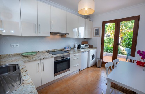 Nerja House | NUEVA NERJA 22 MENYBER