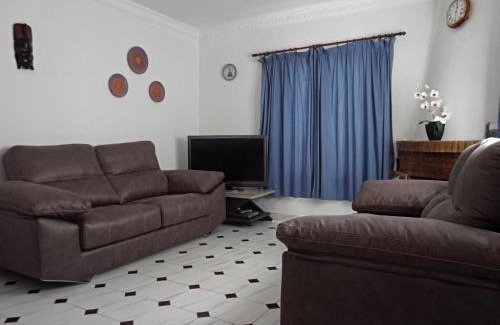 Nerja House | NUEVA NERJA 79 MENYBER