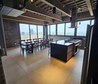 Guadalajara Apartment | Nuevo Depa con increible vista en Yu Country 1405