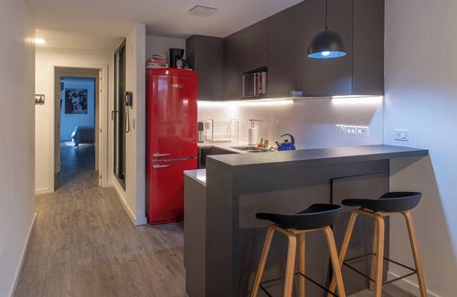 Buceo Apartment | Nuevo Pocitos Apartmento Lujo w/King Beds, 3 Smart TVs, W/D, WiFi, Rooftop Pool.