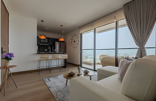 El Cabrero Apartment | Nuevo Vista al Mar/Centro Histórico Piso 28