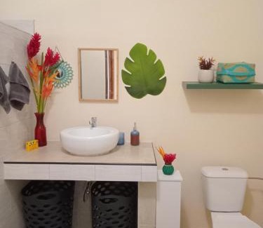 Afareaitu House | Nui Loft and Pool Moorea