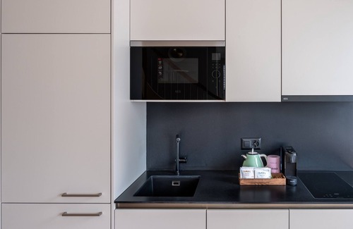 Langstrasse Apartment | Numa Zurich Craft