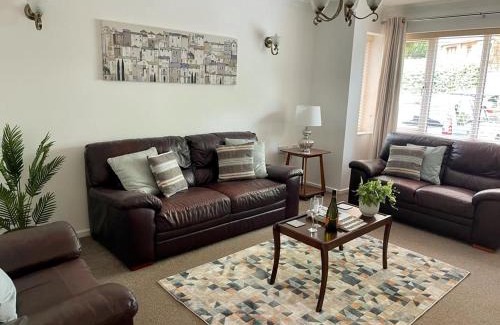 Wymondham House | Number 15